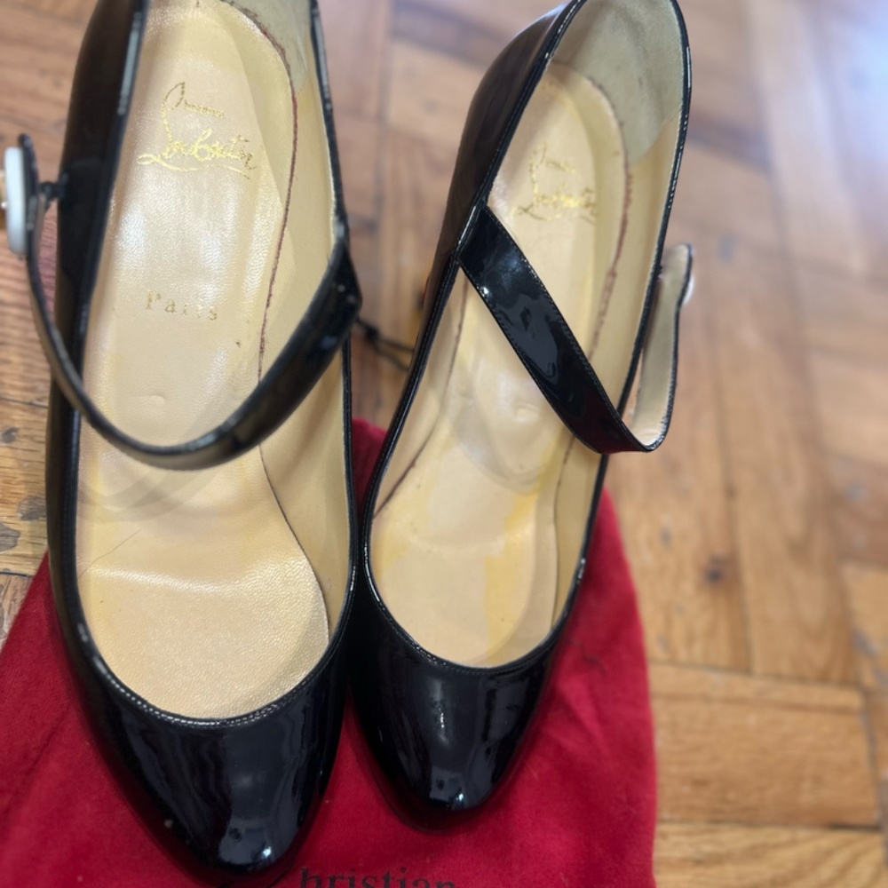 SOLD! Christian Louboutin Bibaba 85 Mary Jane Pumps - Picture 4 of 11